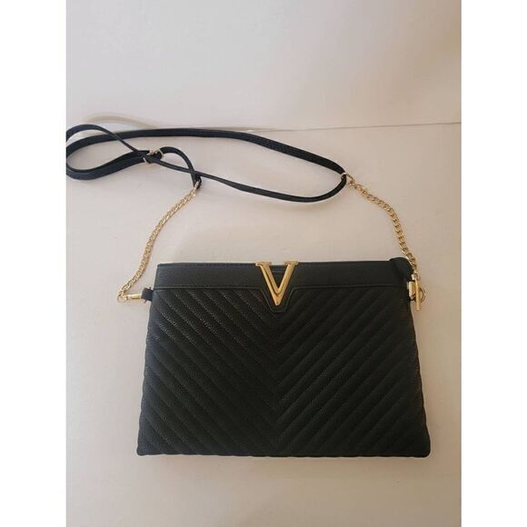 V black leather crossbody bag - Picture 1 of 6